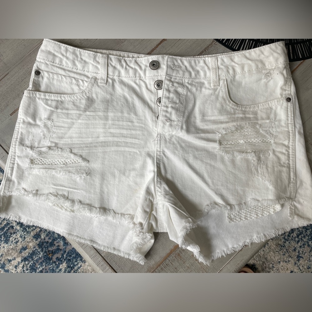 Distressed white denim Shorts Size 13 juniors